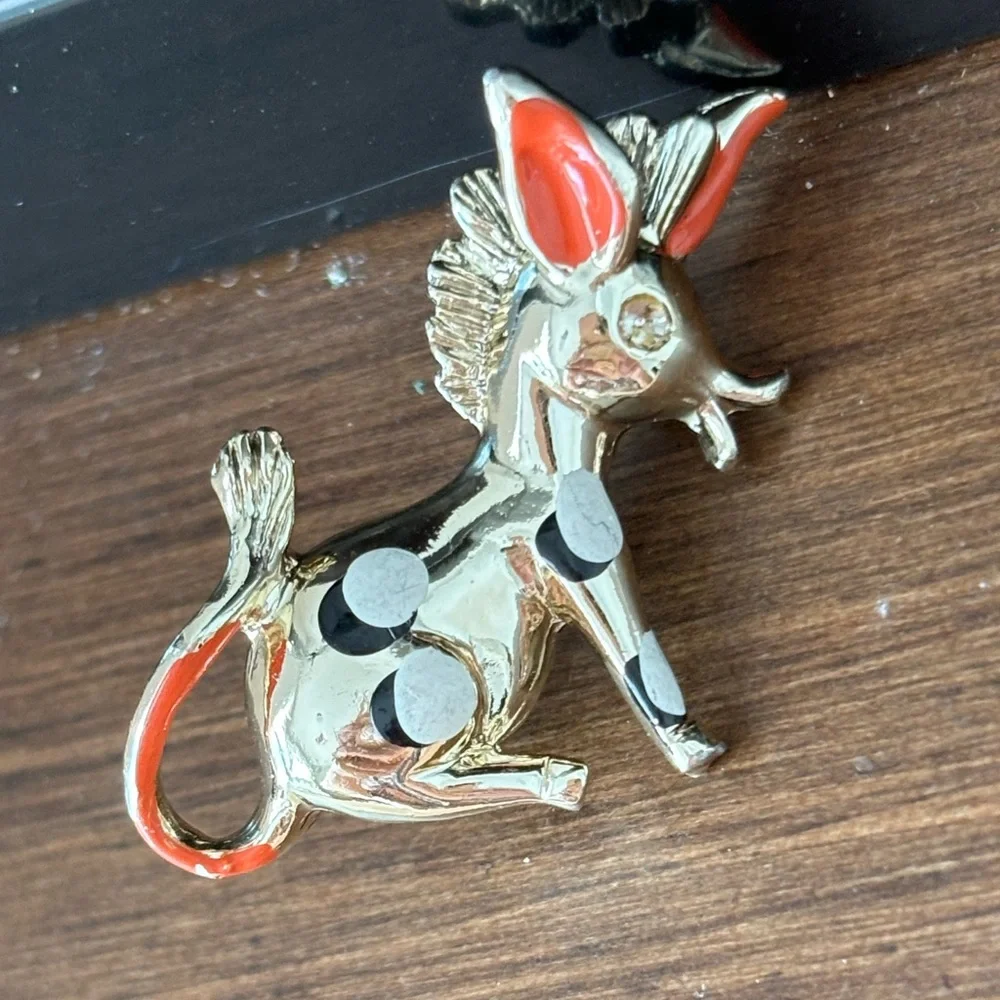 Silly donkey brooch pin/pink ears and tail/ gold tone/ pin closure works well
